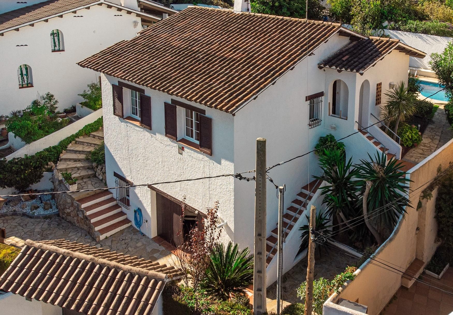 Vista exterior de Casa o xalet en venda en Roda de Berà amb Calefacció, Jardí privat i Terrassa