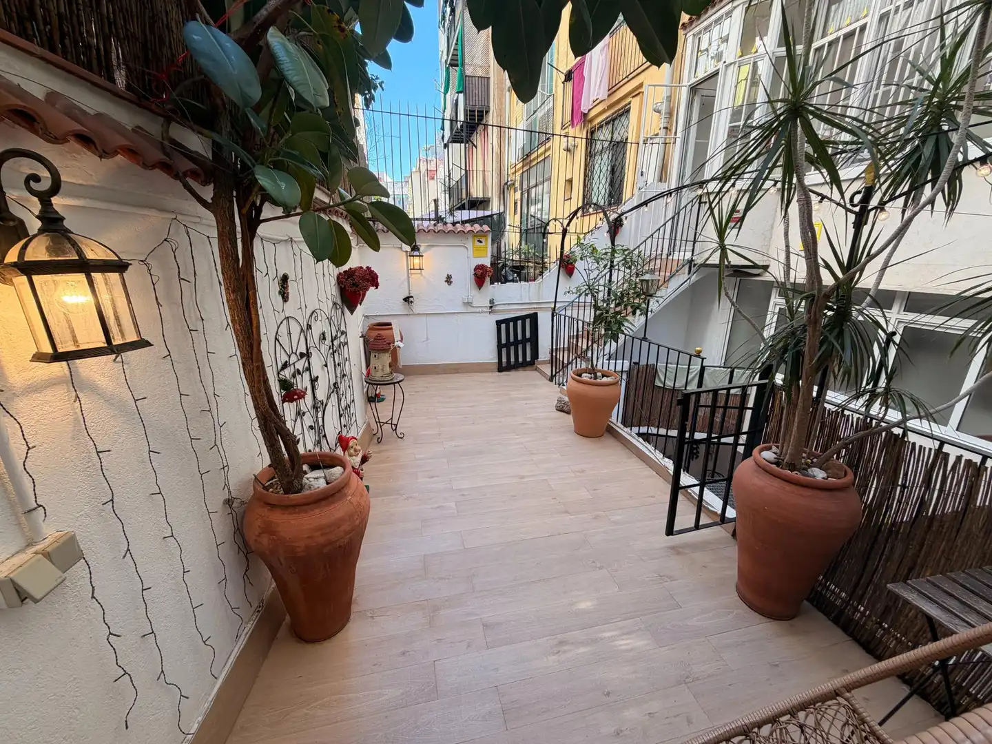 Terrasse von Maisonette zum Verkauf in Barcelona mit Klimaanlage, Terrasse und Balkon