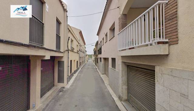 Piso en Venta en Calle de Trullàs en Maçanet de la Selva pueblo