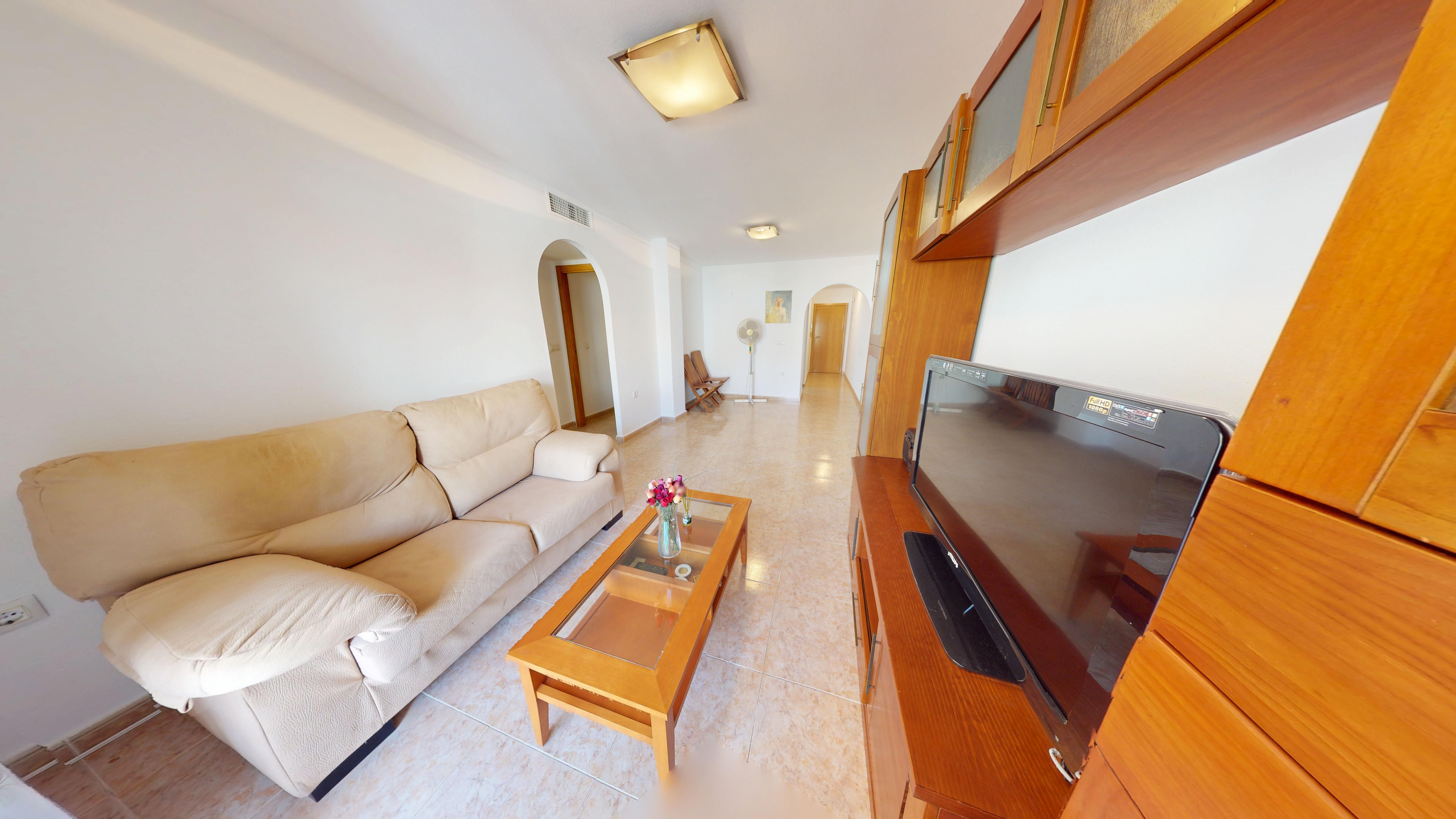 Sala d'estar de Pis en venda en Los Alcázares amb Aire condicionat, Terrassa i Moblat