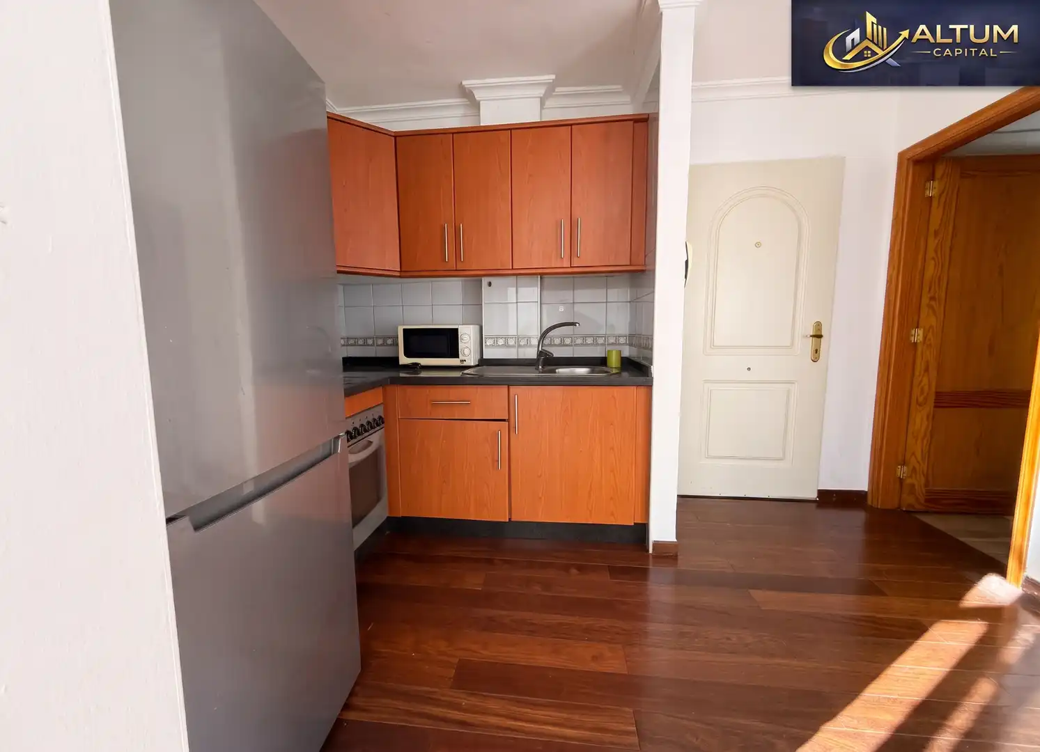 Kitchen of Flat for sale in Arona  with TV and Alarm