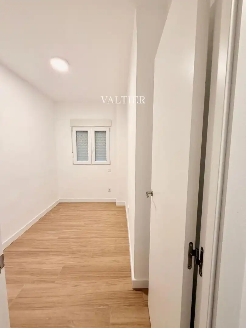 Bedroom of Flat for rent in Madrid  with Terrace