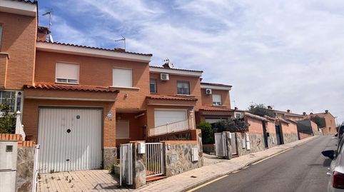 Foto 2 de Casa o xalet en venda a Calle Ibiza, Olías del Rey, Toledo