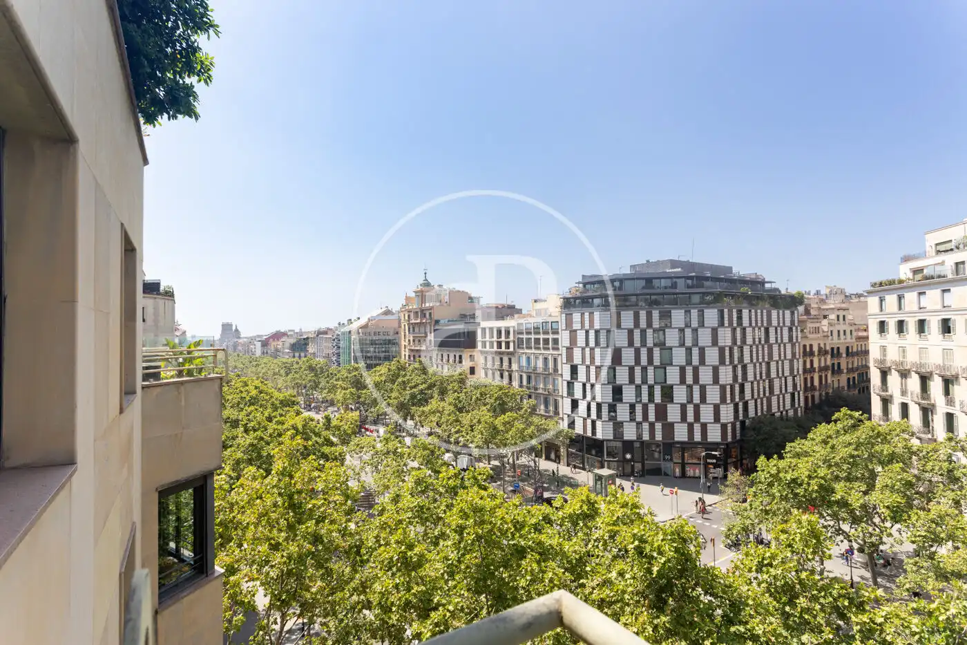 Vista exterior de Piso de alquiler en Barcelona con Calefacción, Amueblado y Balcón
