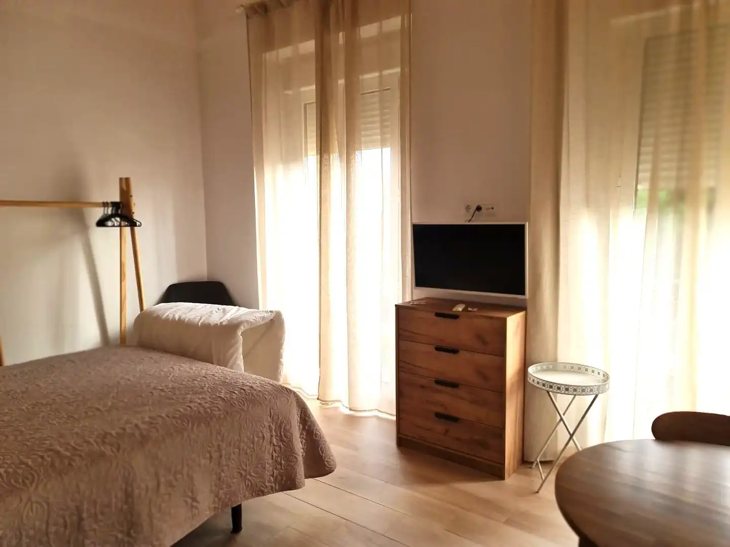 Schlafzimmer von Wohnung zur Miete in Málaga mit Klimaanlage und Möbliert