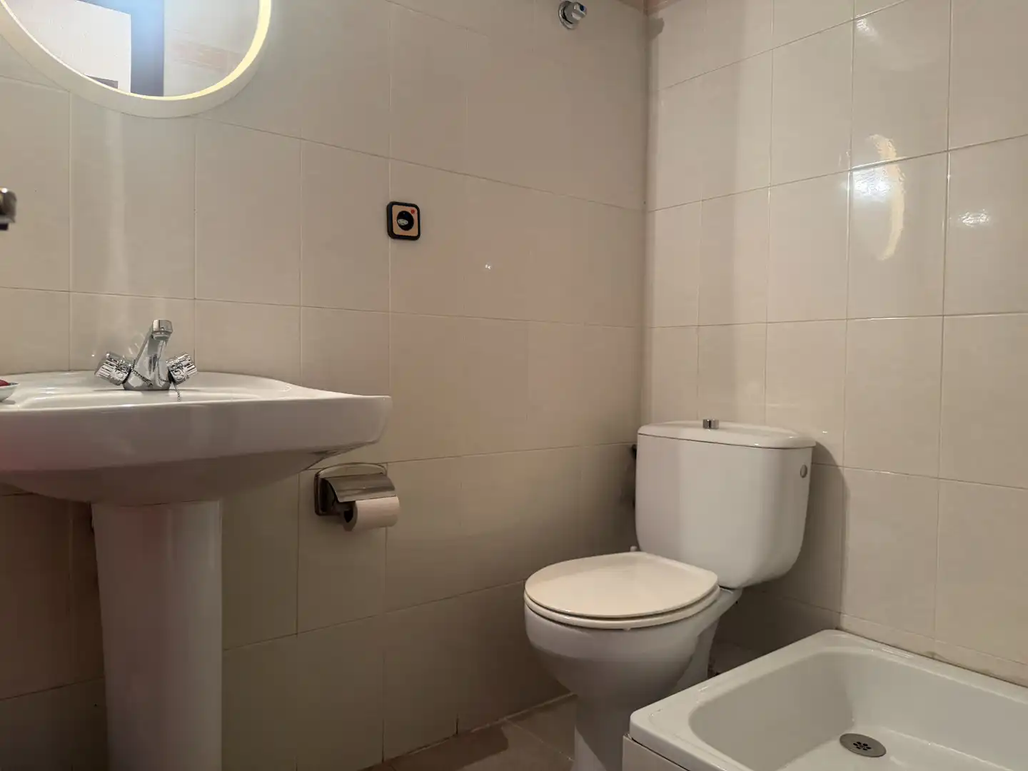 Baño de Piso en venta en Lleida con Calefacción, Amueblado y Horno