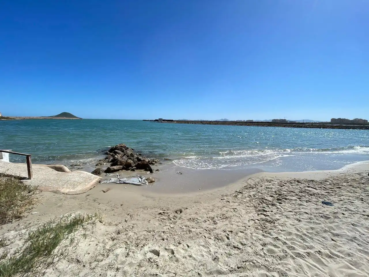 Außenansicht von Wohnungen zum Verkauf in La Manga del Mar Menor mit Heizung, Parkett und Terrasse