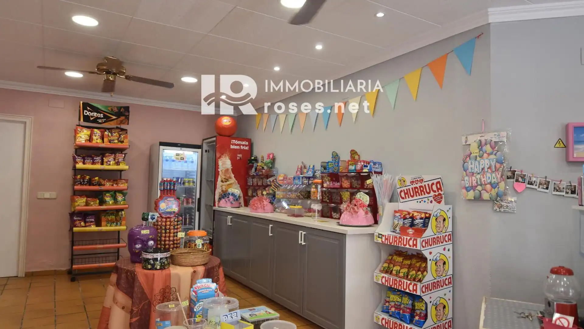 Local en traspaso en Roses con Amueblado