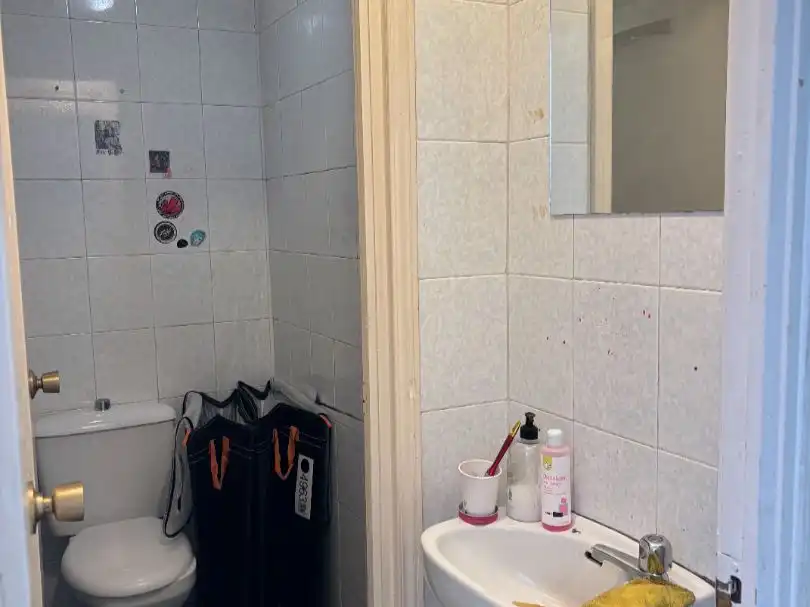 Badezimmer von Geschaftsraum zur Miete in Fuencarral - El Pardo