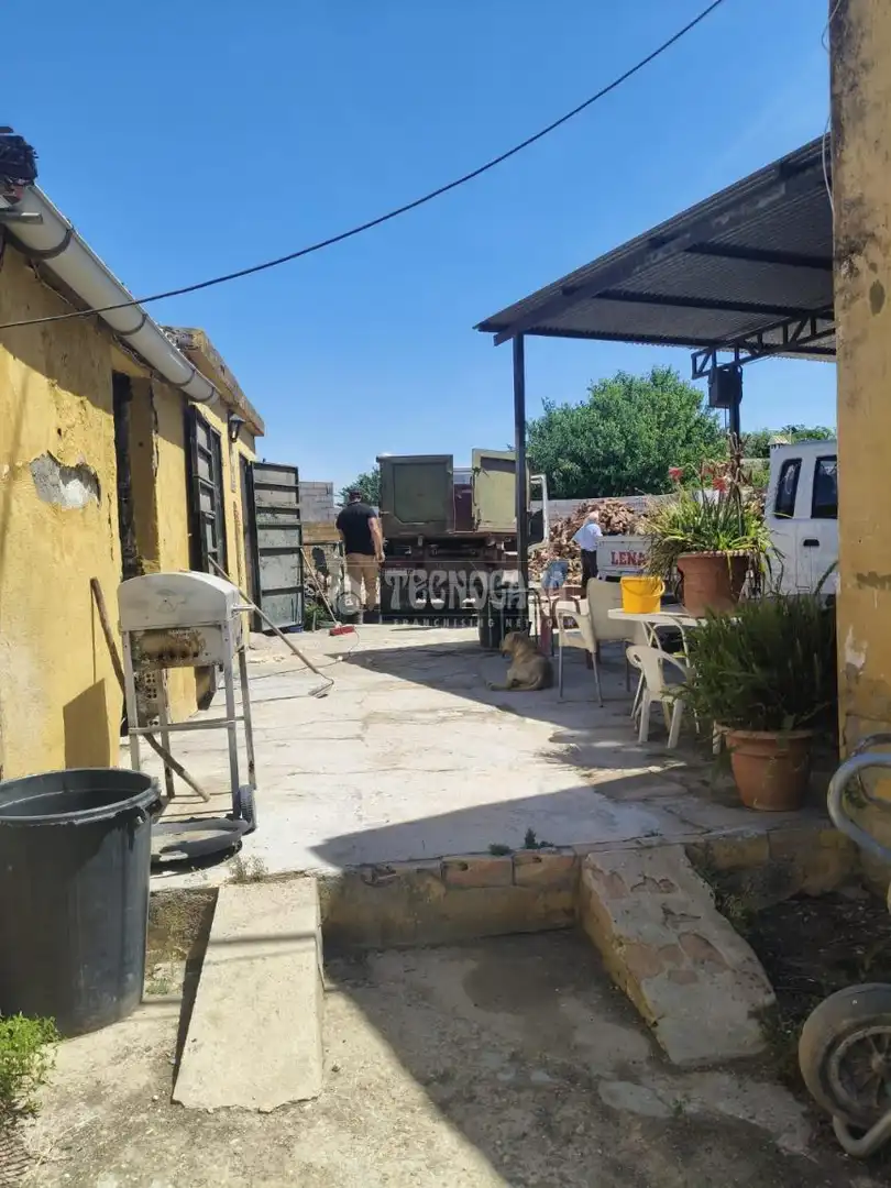 Country homes for sale in Alcalá de Guadaira  with Storage room