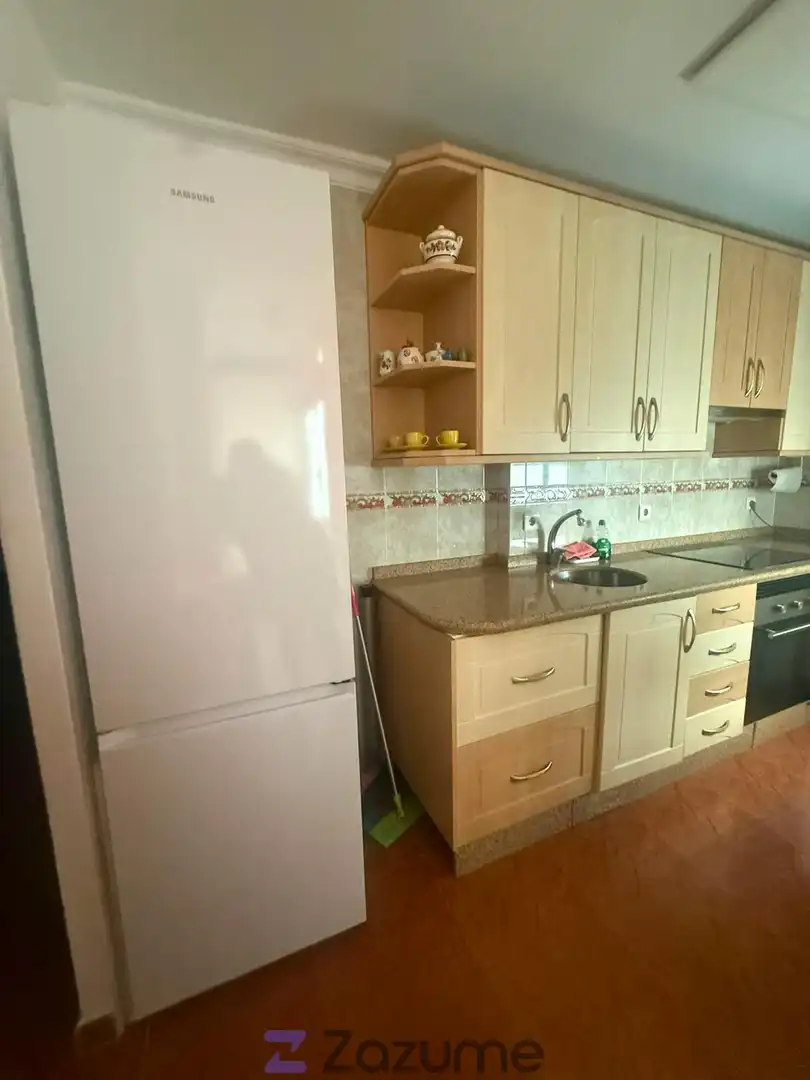 Küche von Wohnung zur Miete in Huelva mit Klimaanlage, Möbliert und Ofen