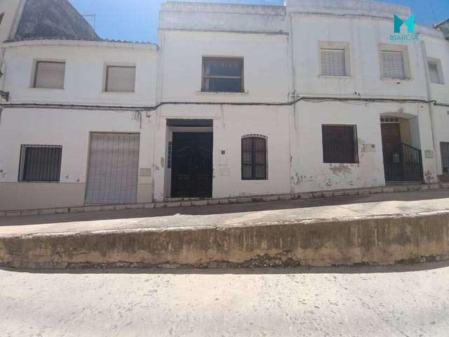 Casa-chalet en Venta en SANTA TERESITA en Oliva pueblo