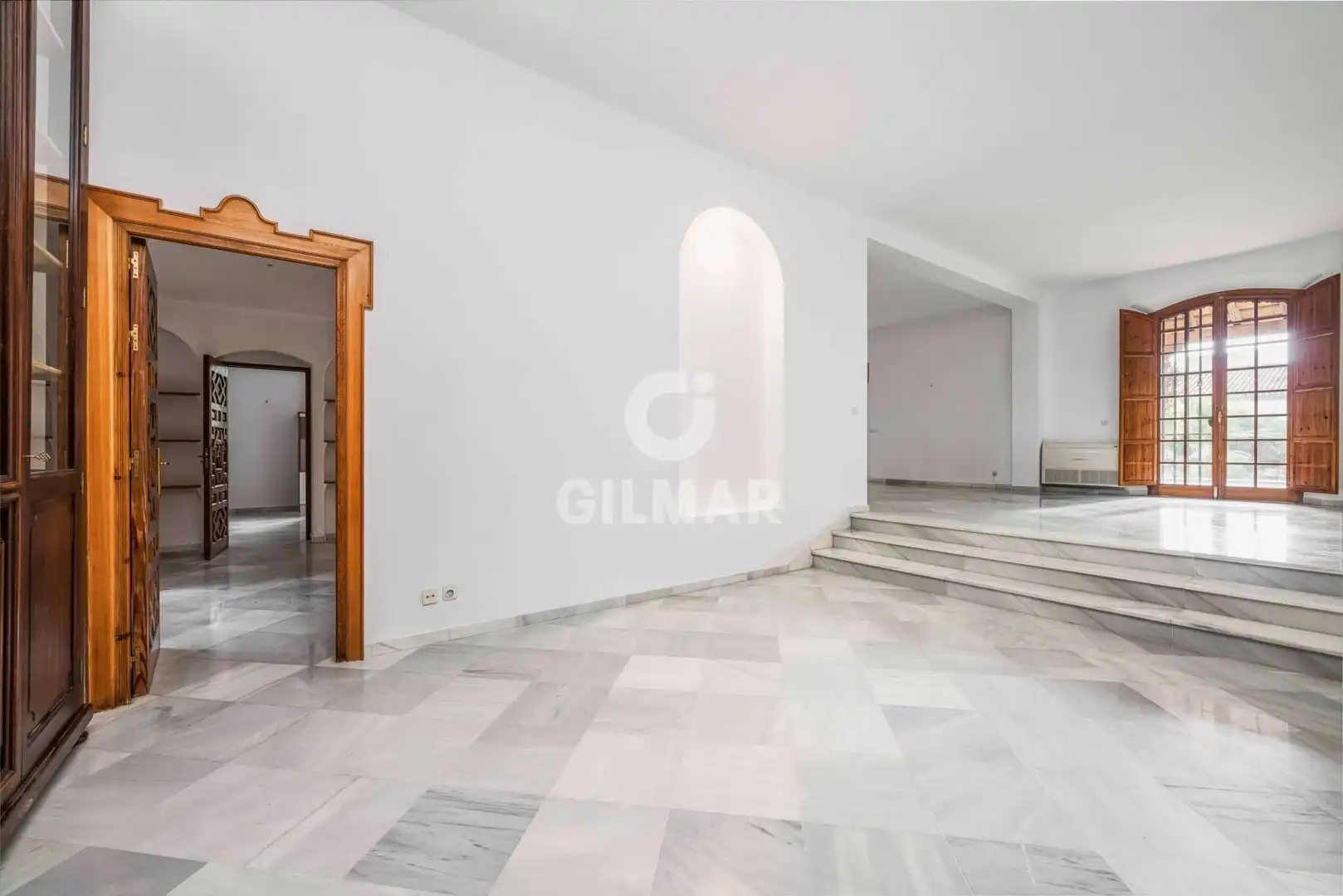 Casa o chalet en venta en Valencina de la Concepción con Calefacción, Jardín privado y Piscina
