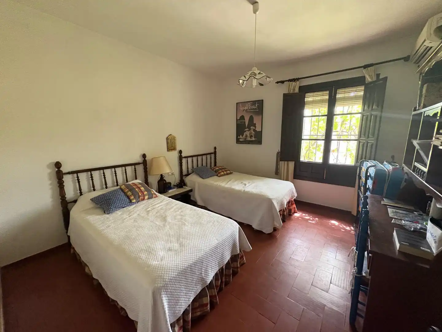 Dormitori de Casa o xalet en venda en Córdoba amb Aire condicionat, Jardí privat i Piscina