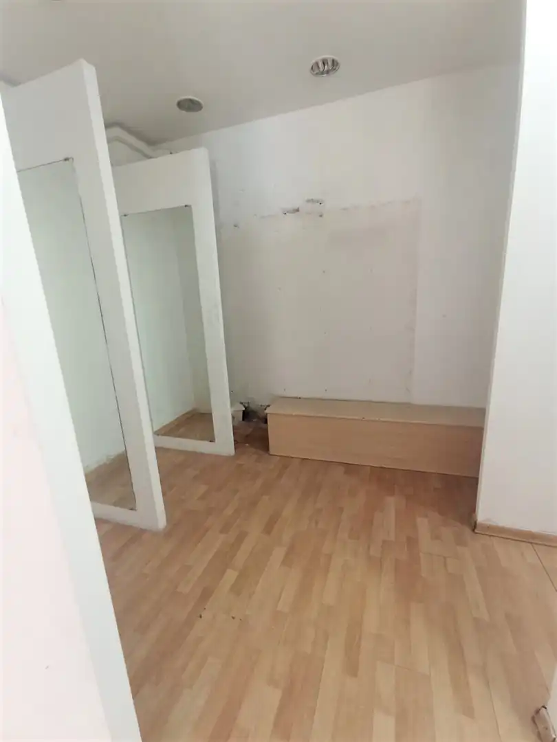 Gewerbefläche zur Miete in Avinguda del Doctor Gallart i Monés, imagen 10