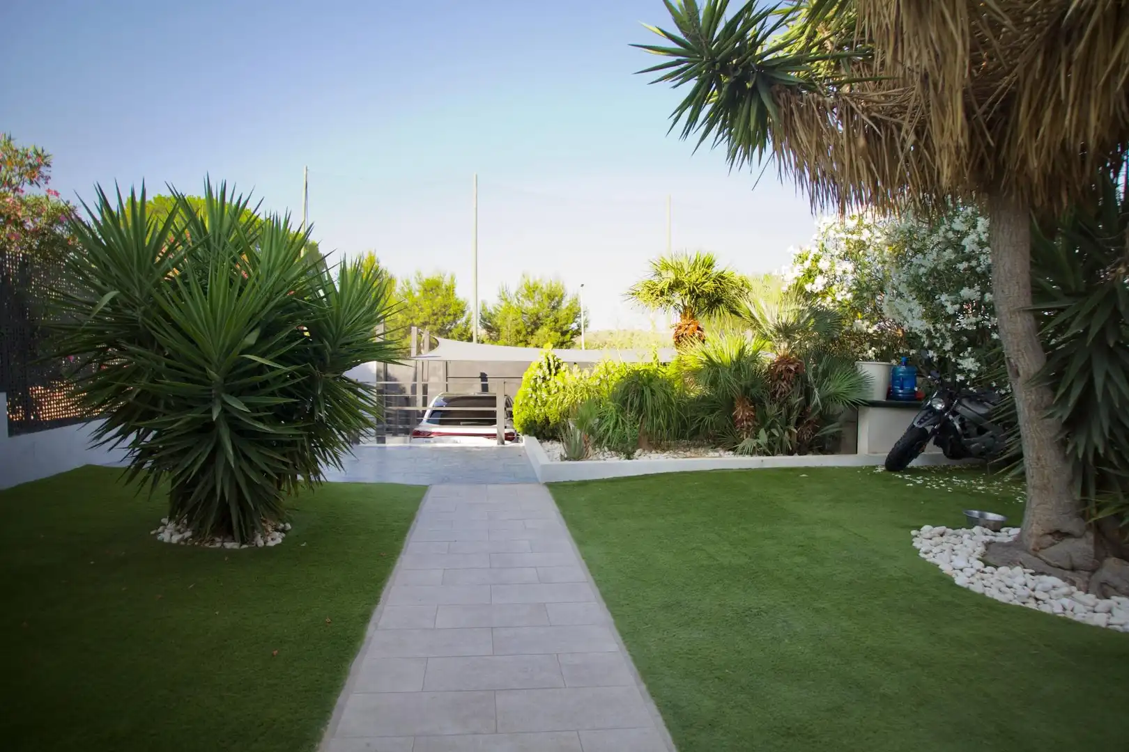 Garden of Detached homes for sale in Monforte del Cid  with Air Conditioner, Private garden and Parquet flooring