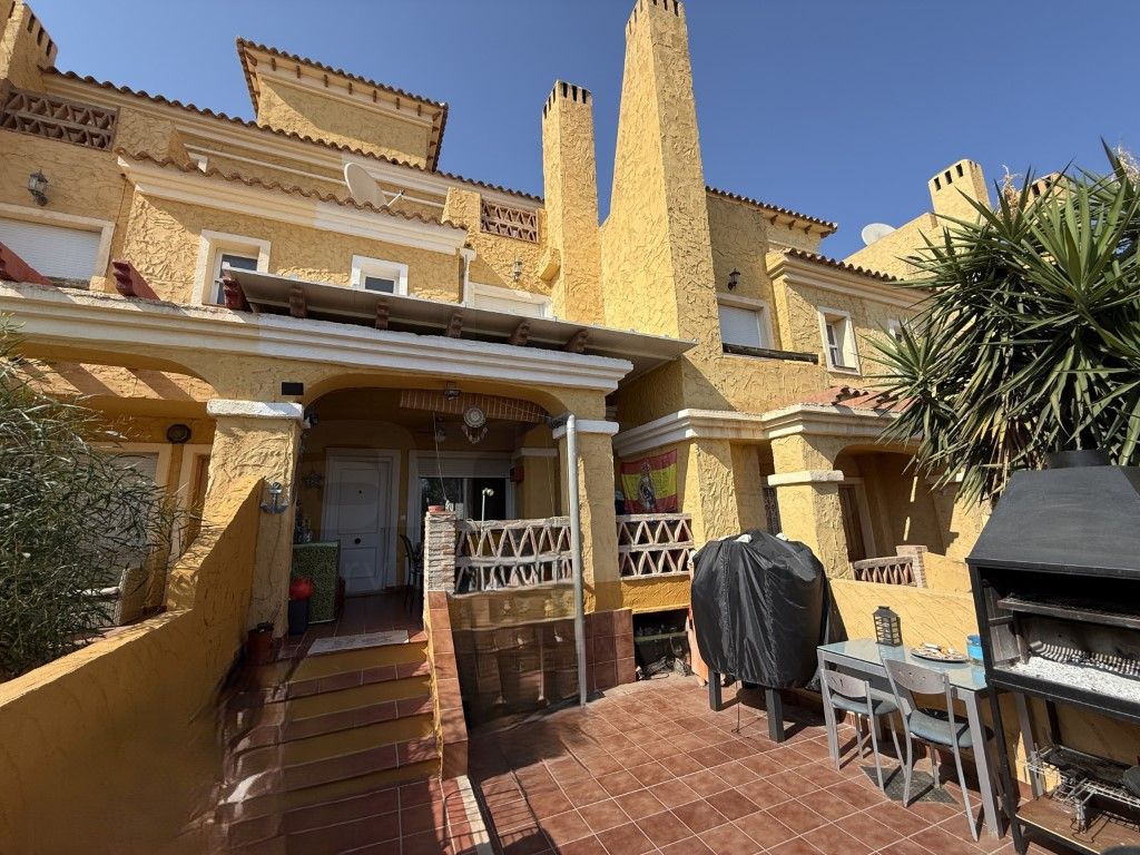 Exterior view of House or chalet for sale in Vera