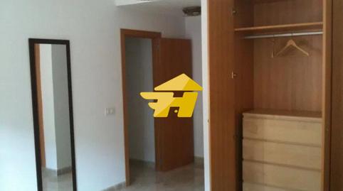 Photo 3 of Flat to rent in Calle Héroe de Sostoa, Parque Ayala - Jardín de la Abadía - Huelín, Málaga