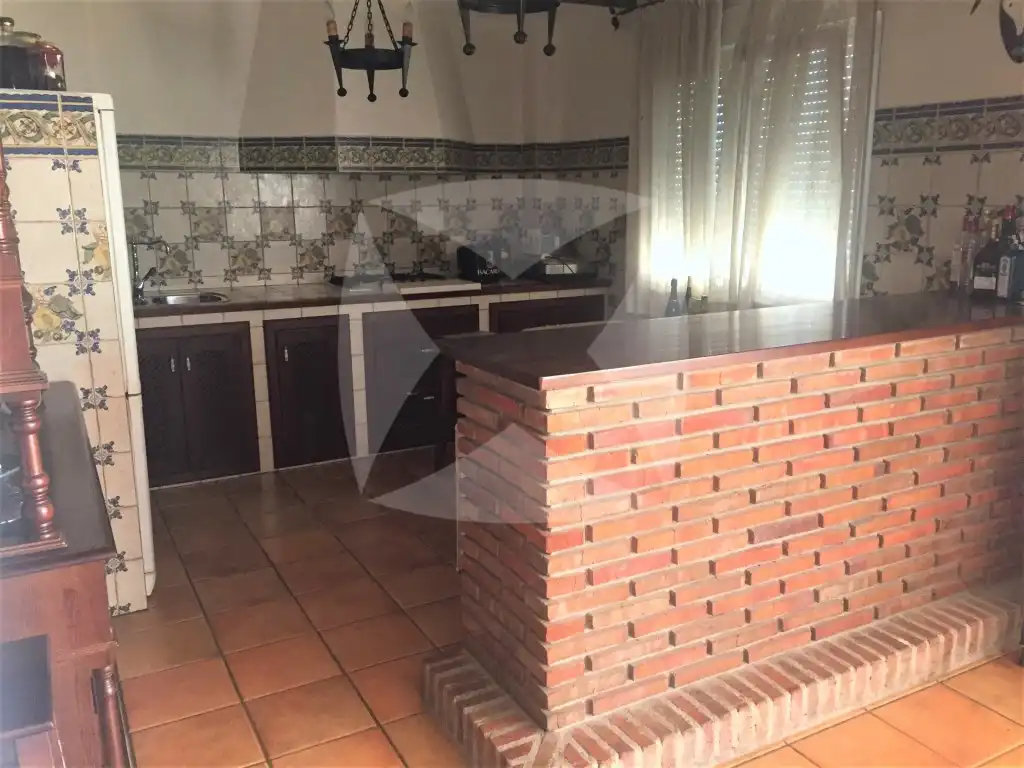 Cuina de Casa o xalet en venda en Badajoz amb Aire condicionat, Calefacció i Jardí privat