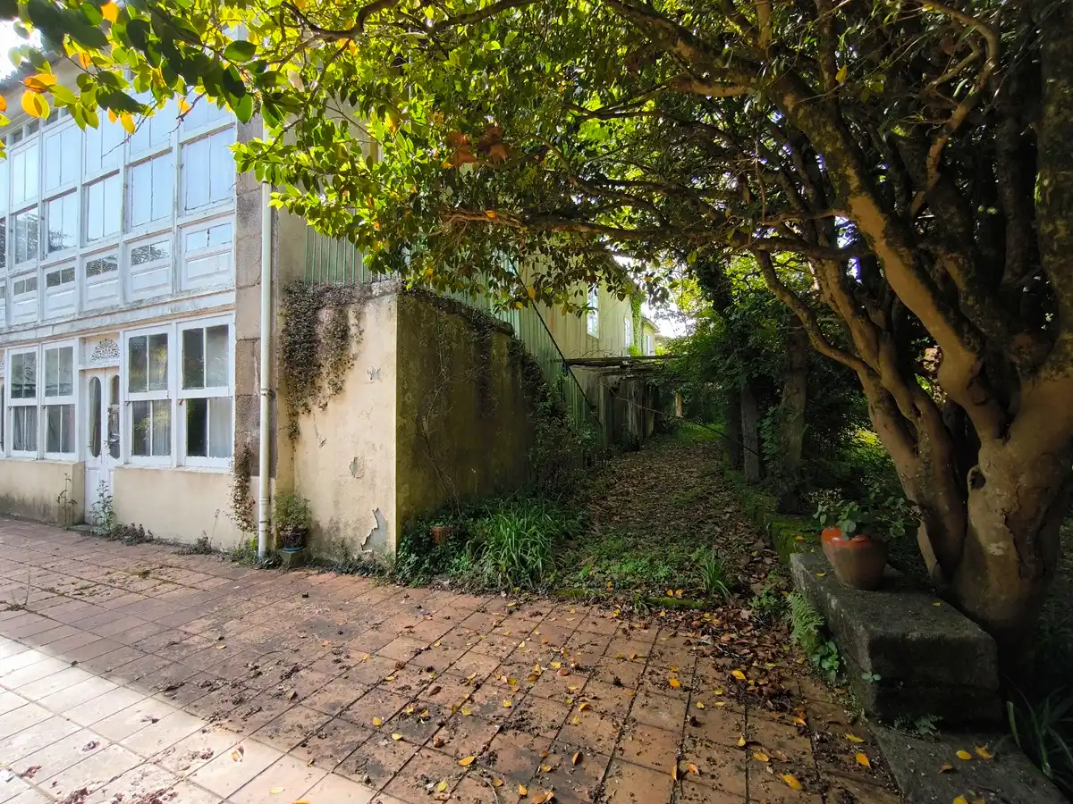 Vista exterior de Casa o chalet en venta en Vilagarcía de Arousa con Calefacción, Jardín privado y Amueblado