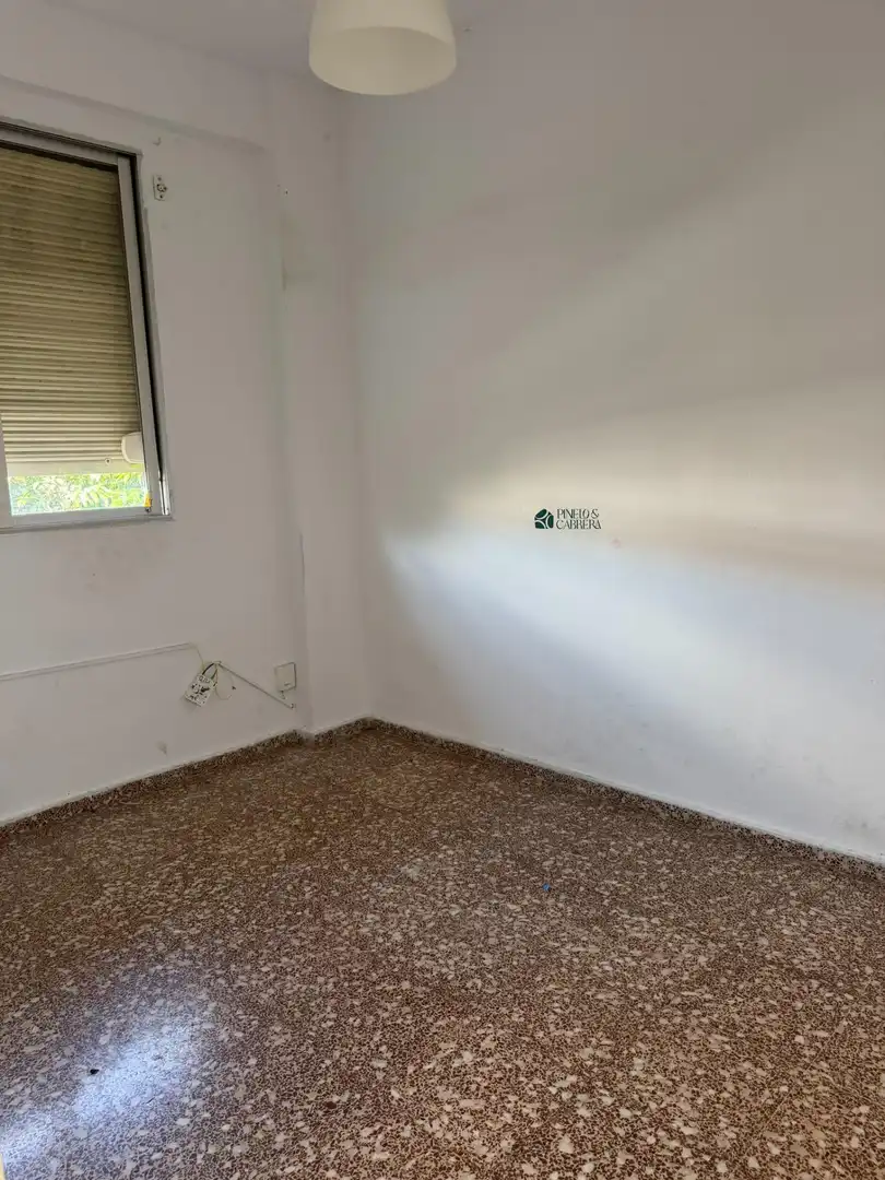 Dormitori de Pis en venda en La Rinconada