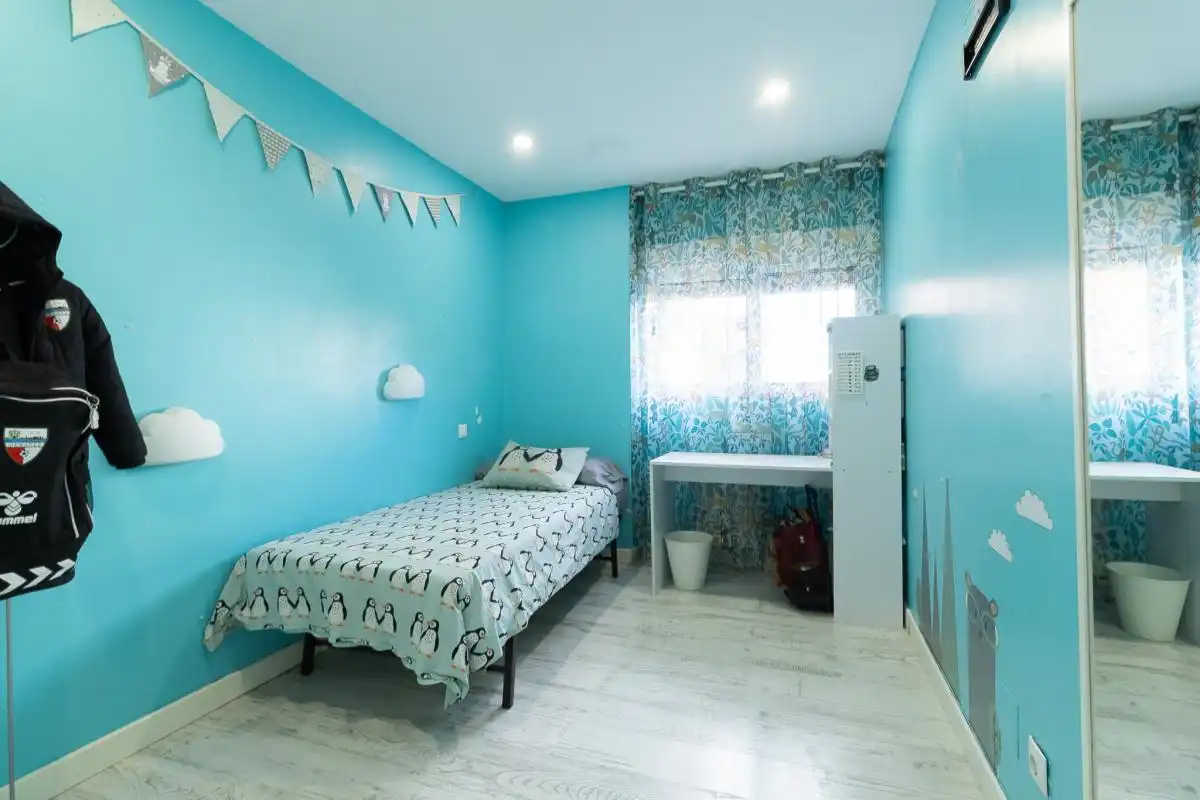 Habitación de Piso en venta en Alcalá de Henares con Calefacción