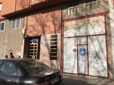 Local comercial en venda a Flores de Sil - La Placa