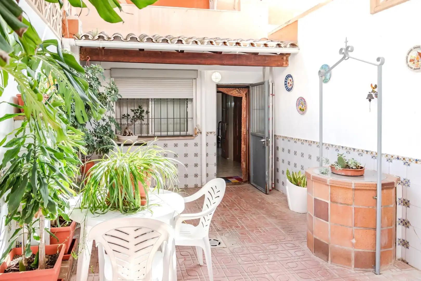 Casa adosada en venda a Els Hostalets