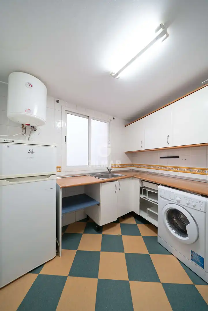 Cocina de Piso en venta en Madrid con Calefacción