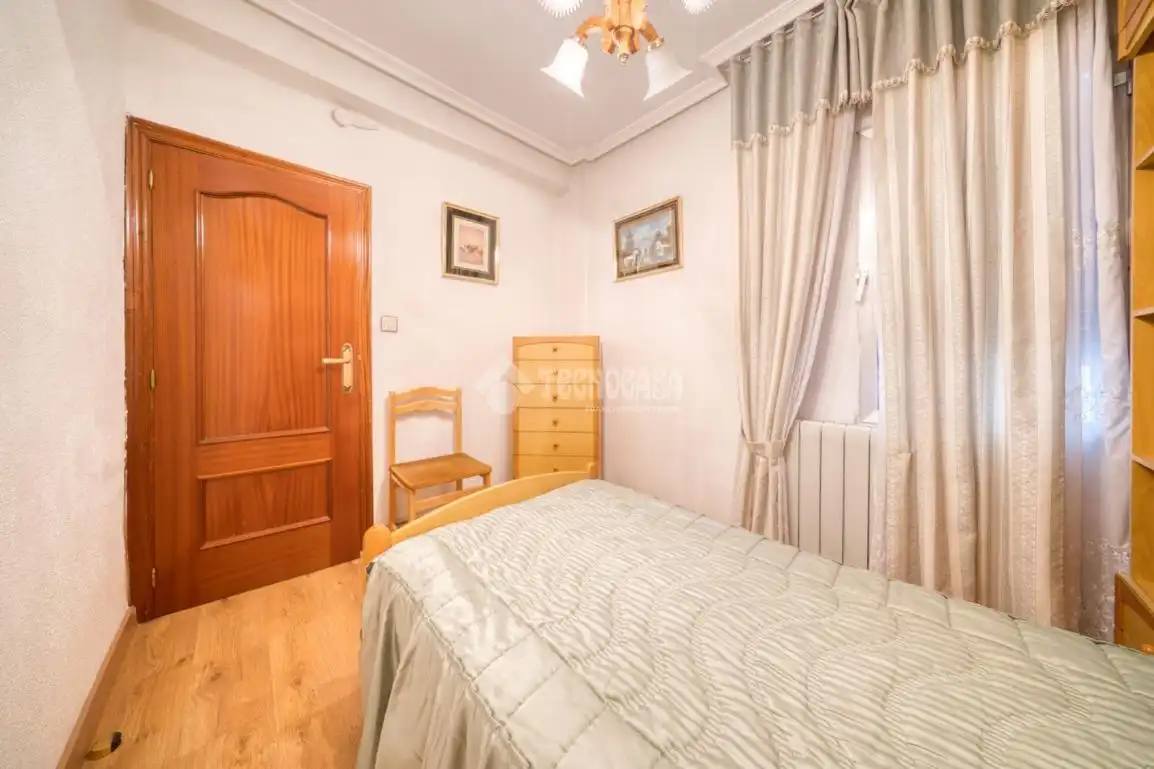 Piso con ascensor en venta en Delicias, imagen 15
