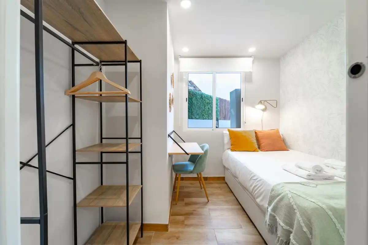 Habitación de Planta baja en venta en Málaga con Aire acondicionado, Calefacción y Terraza