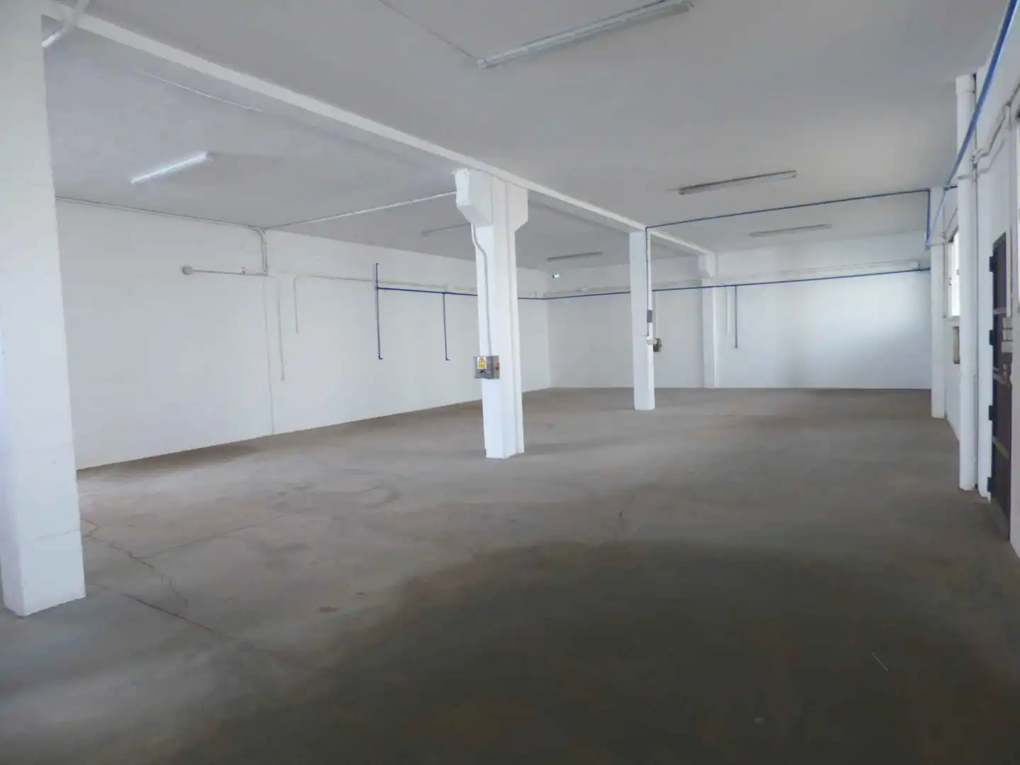 Nave industrial de alquiler en Onil
