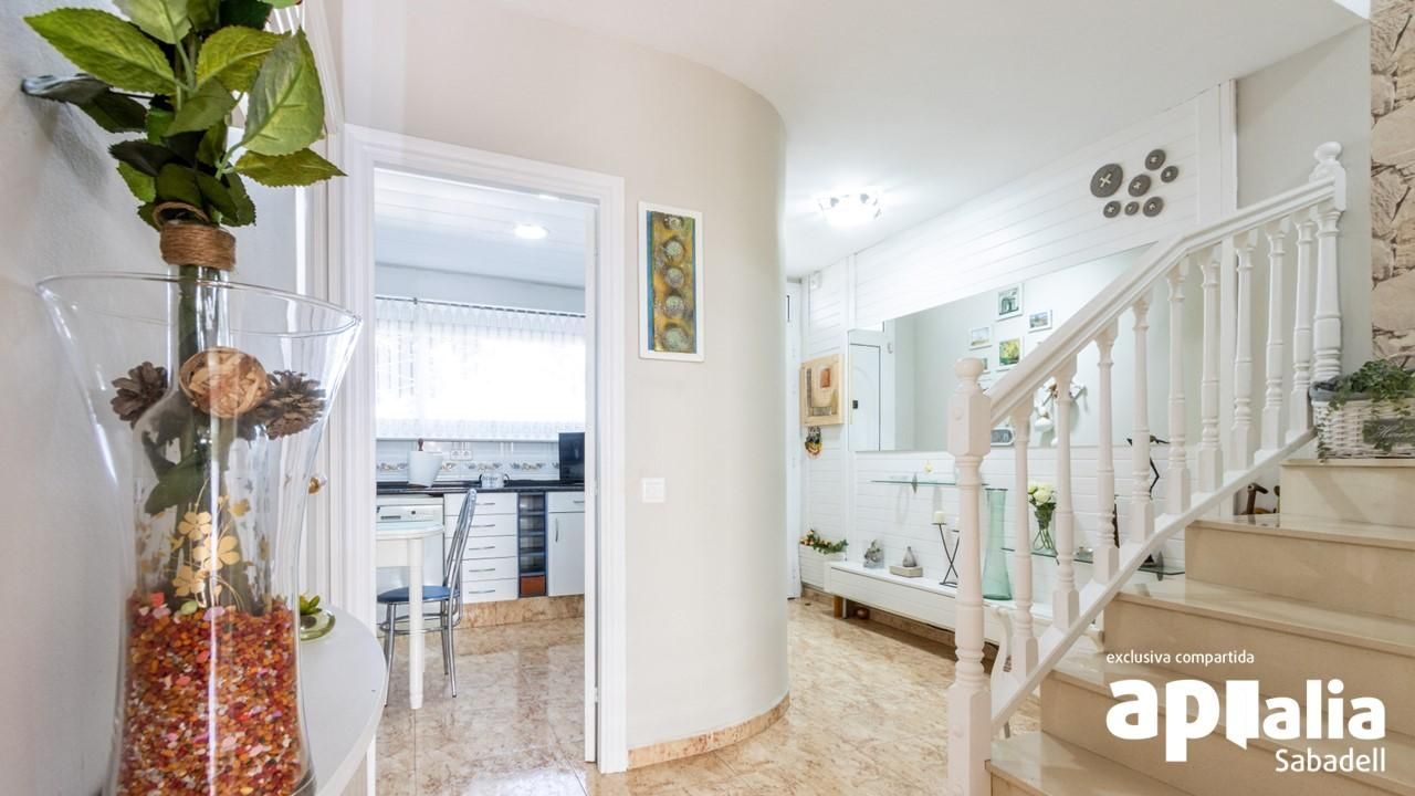 Casa adosada en venta en Terrassa con Calefacción, Terraza y Balcón