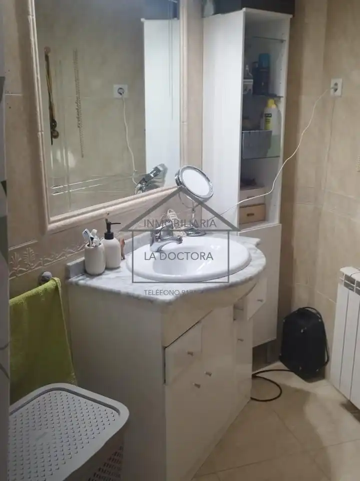 Baño de Planta baja en venta en Las Ventas de Retamosa con Calefacción, Terraza y Trastero