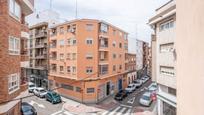Vista exterior de Pis en venda en  Zaragoza Capital amb Calefacció, Terrassa i Balcó