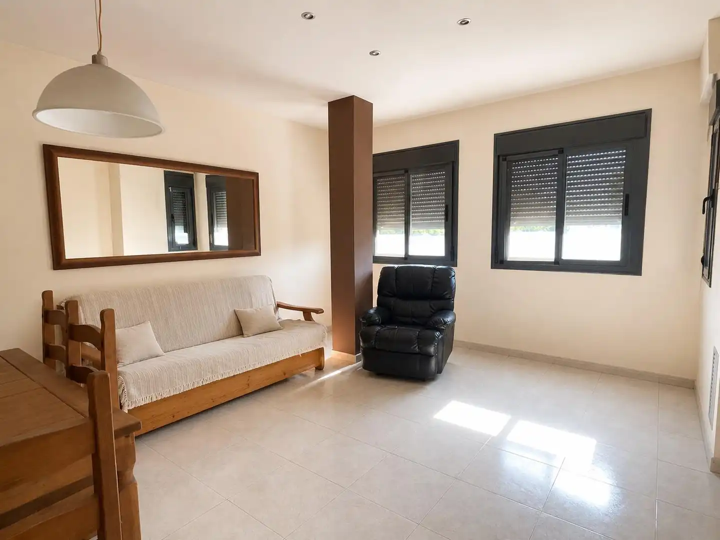 Living room of Flat for sale in Amposta  with Air Conditioner, Heating and Storage room