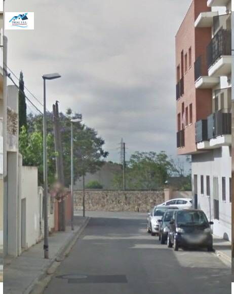 Vista exterior de Garatge en venda en Montbrió del Camp