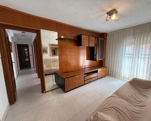 Living room of Flat for sale in  Madrid Capital  with Air Conditioner and Terrace