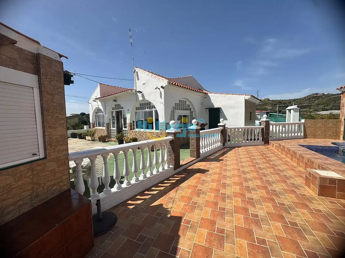 Haus mit Pool zum Verkauf in Algarrobo pueblo
