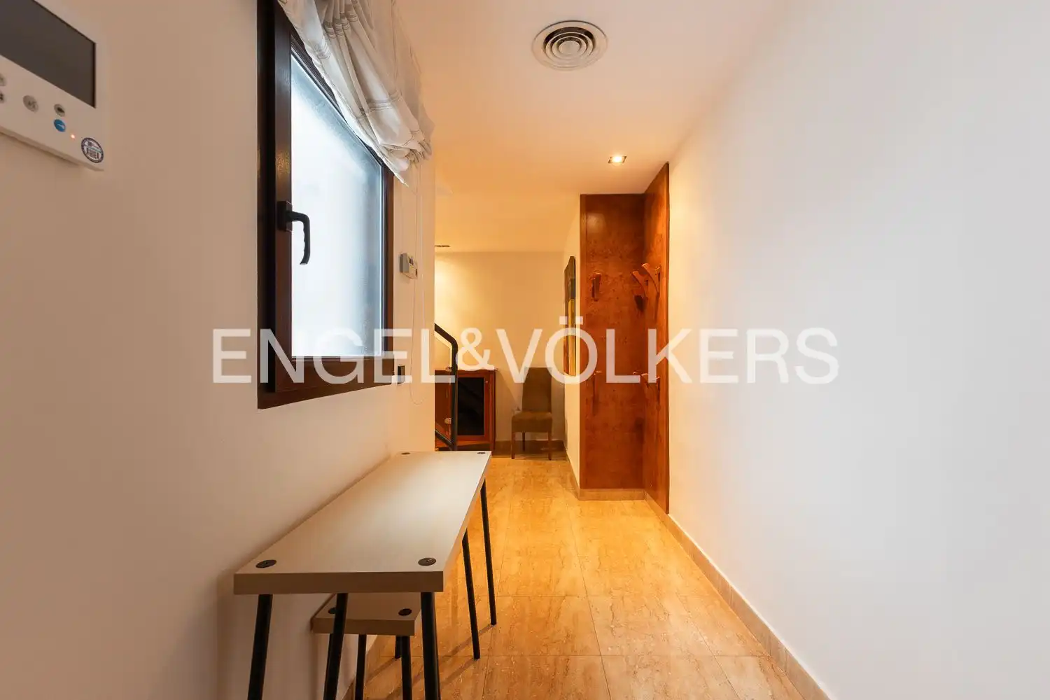 Maisonette zur Miete in Valencia mit Klimaanlage, Heizung und Parkett