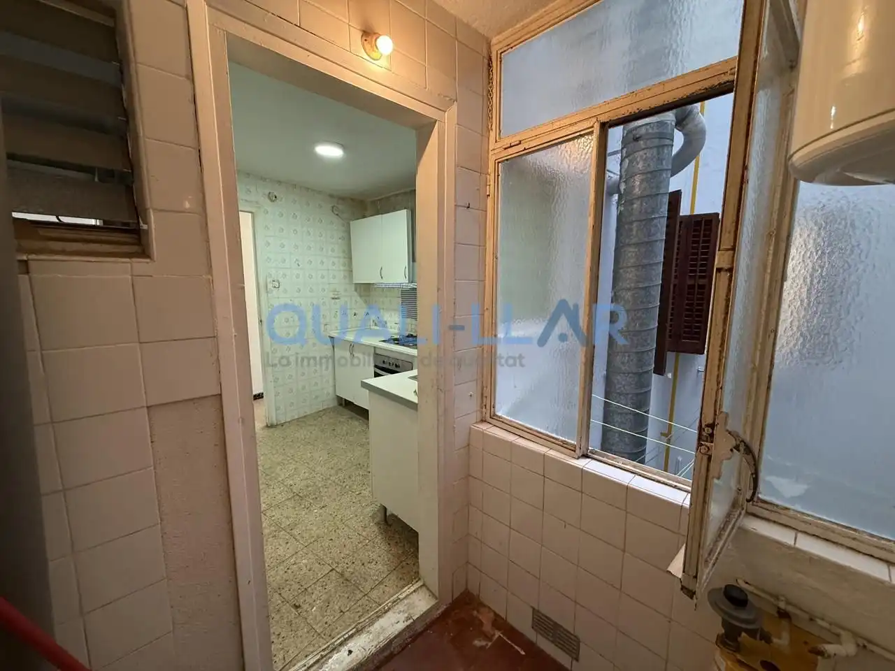 Cuina de Pis en venda en Sant Feliu de Llobregat amb Balcó