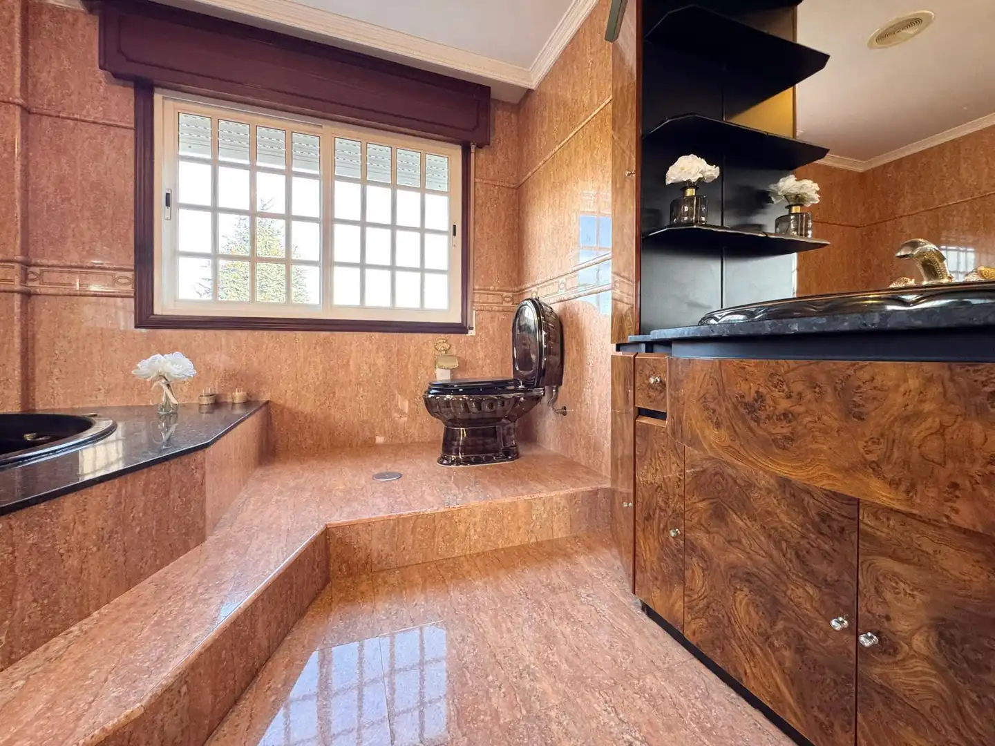 Baño de Casa o chalet en venta en Barro con Calefacción, Jardín privado y Terraza