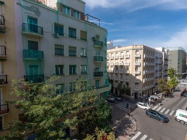 Wohnung mit Balkon zum Verkauf in Barrio de Salamanca