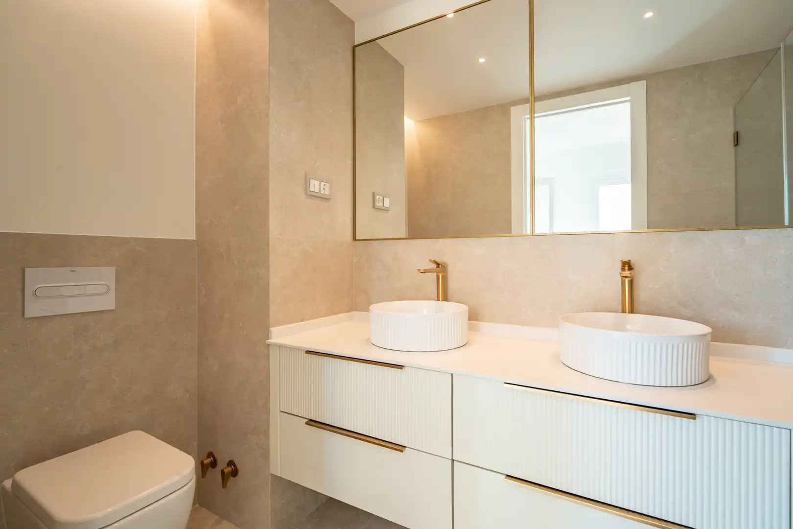 Badezimmer von Dachboden zum Verkauf in Centro