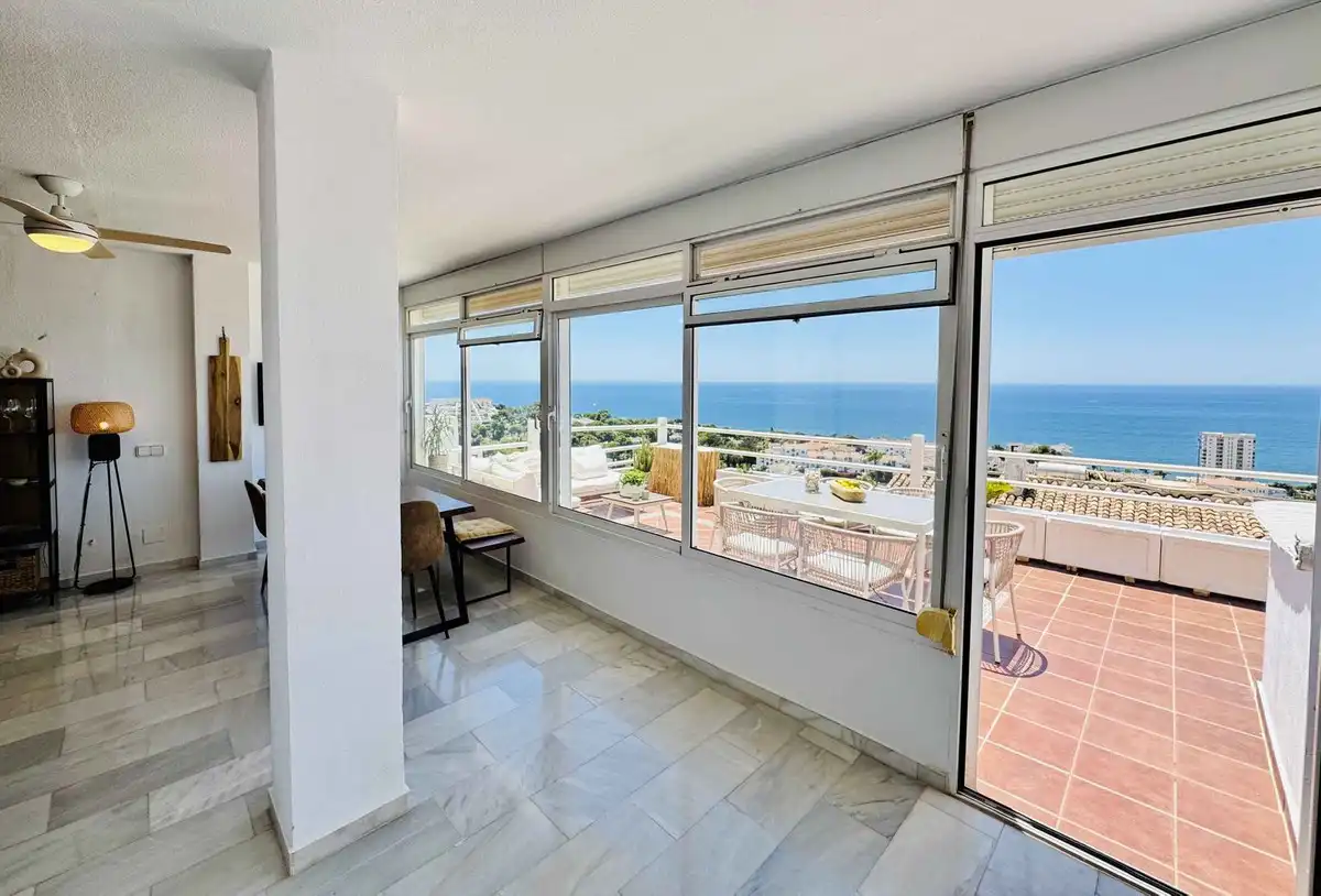 Vista exterior de Dúplex en venda en Mijas amb Aire condicionat, Calefacció i Terrassa
