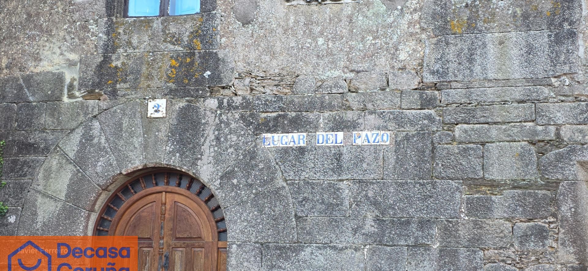 Vista exterior de Finca rústica en venda en Miño amb Jardí privat i Traster