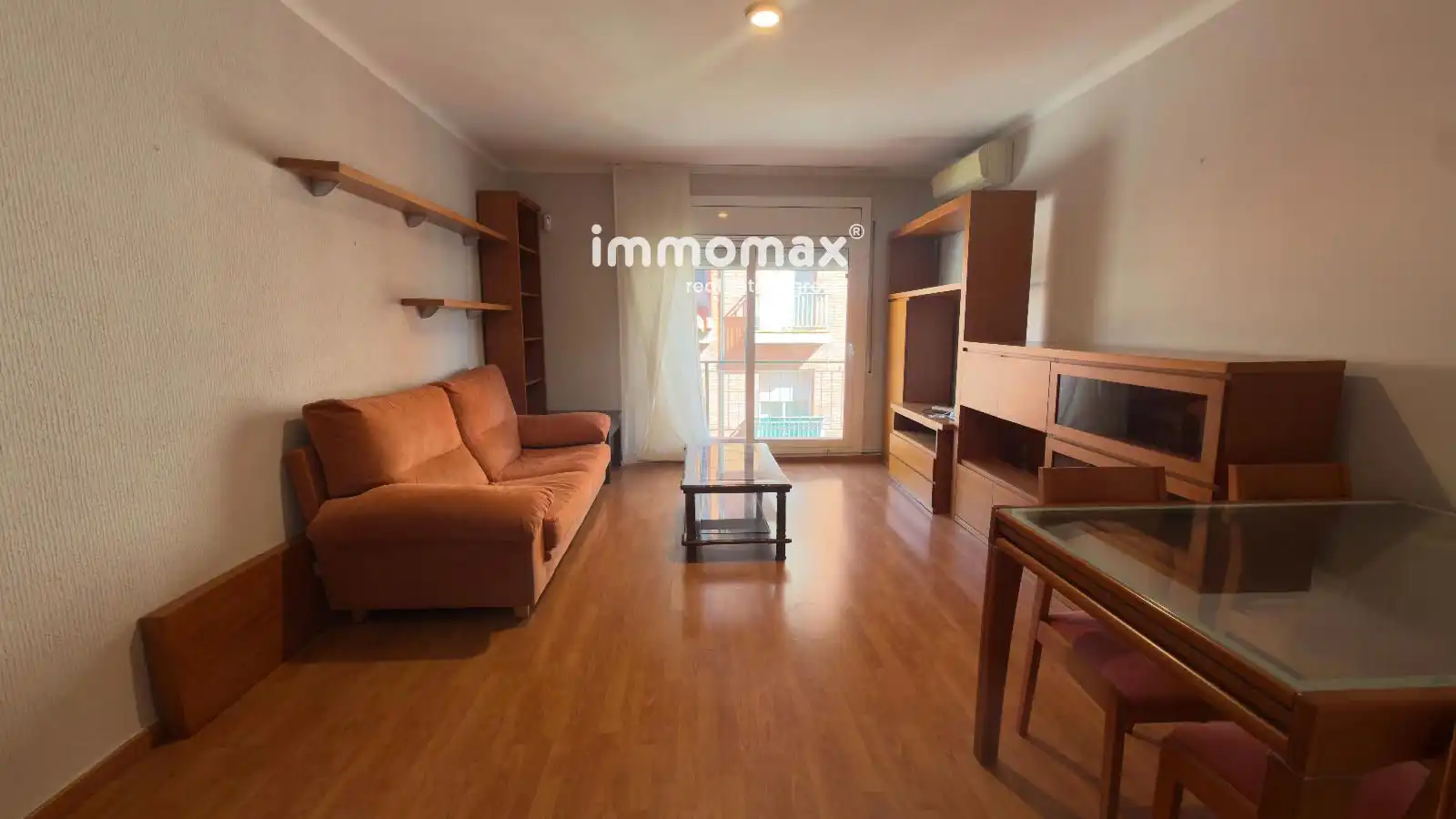 Flat with terrace for sale in Lledoner