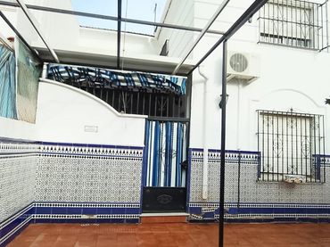 Terraced house for sale in Este - Alcosa- Torreblanca