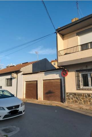 Terreno en Venta en Calle Jacinto Benavente, 13 en Parque de San Roque