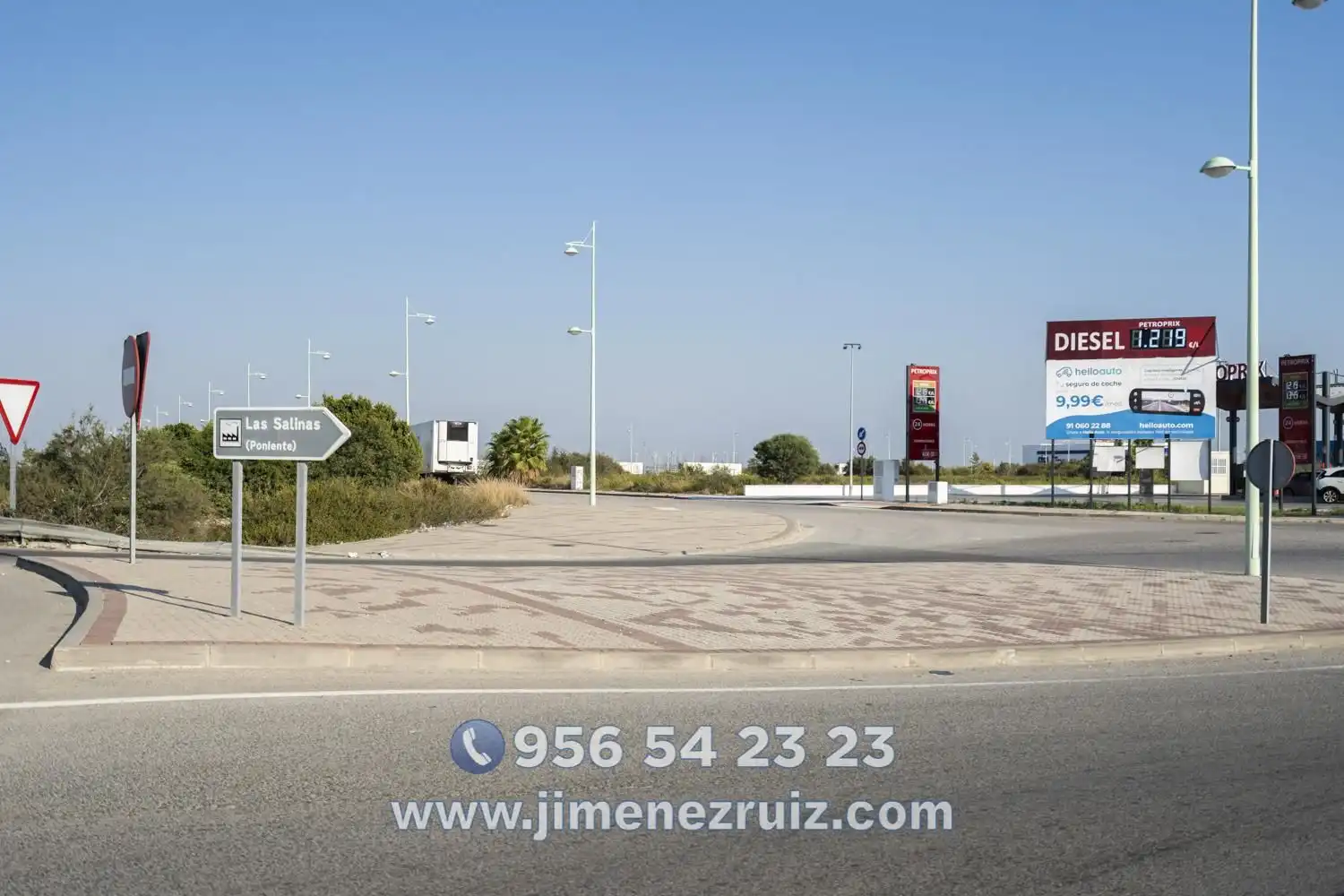 Terreny industrial en venda a Isaac Newton